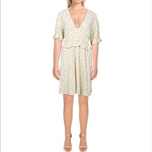 BCBG GENERATION Yellow Floral Dress Size Large NWT